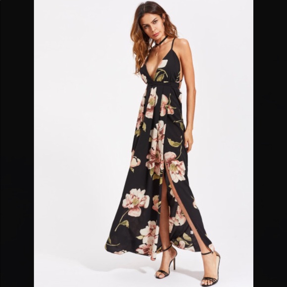 🔥HP🔥 Side Slit Spaghetti Strap Maxi Dress - Picture 4 of 6